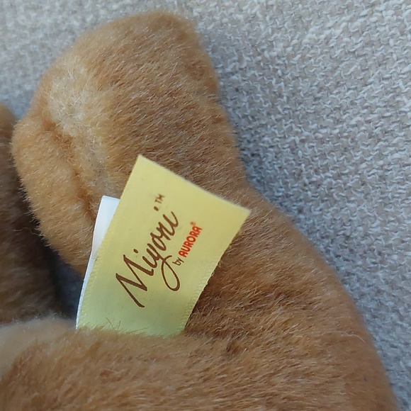 MIYONI - Picture 3 of 7